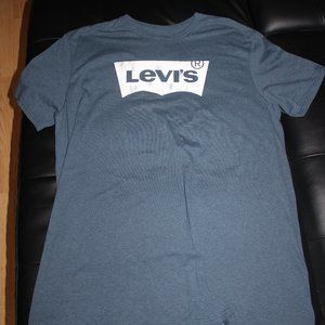 Levis Shirt